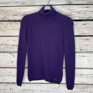 Tory Burch 100% Cashmere Fitted Turtleneck Sweater Size XS Royal Purple MSRP$398